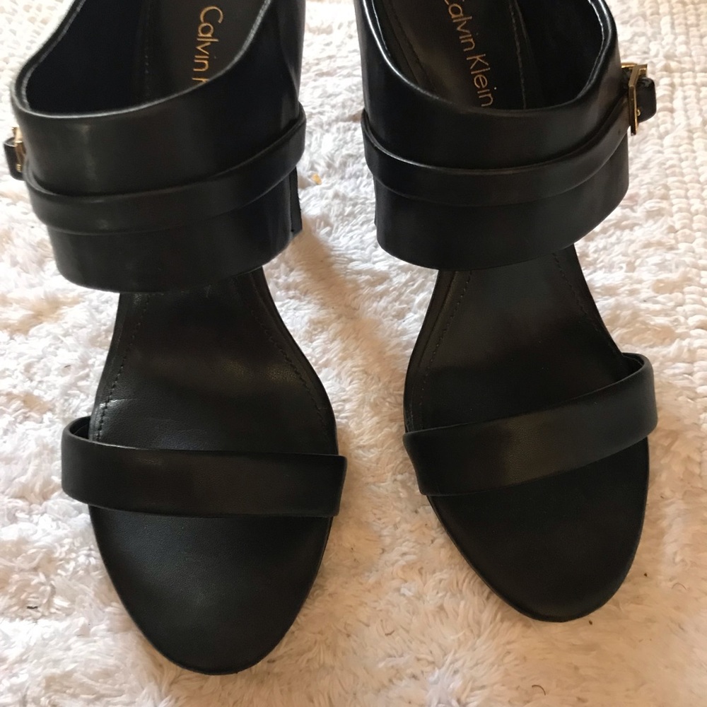 Calvin Klein heels - Picture 2 of 7